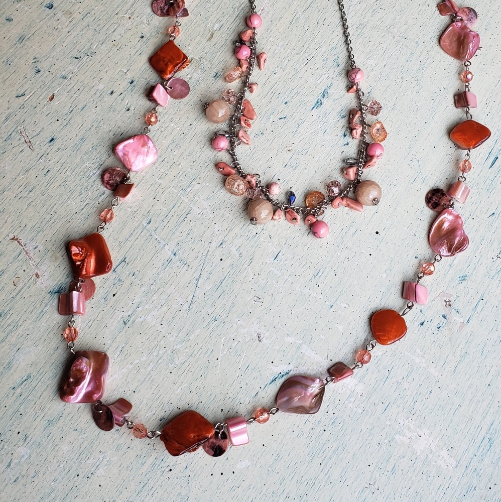 Shell necklaces - Picture 10 of 11